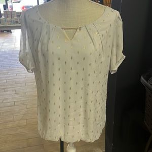 Cute blouse